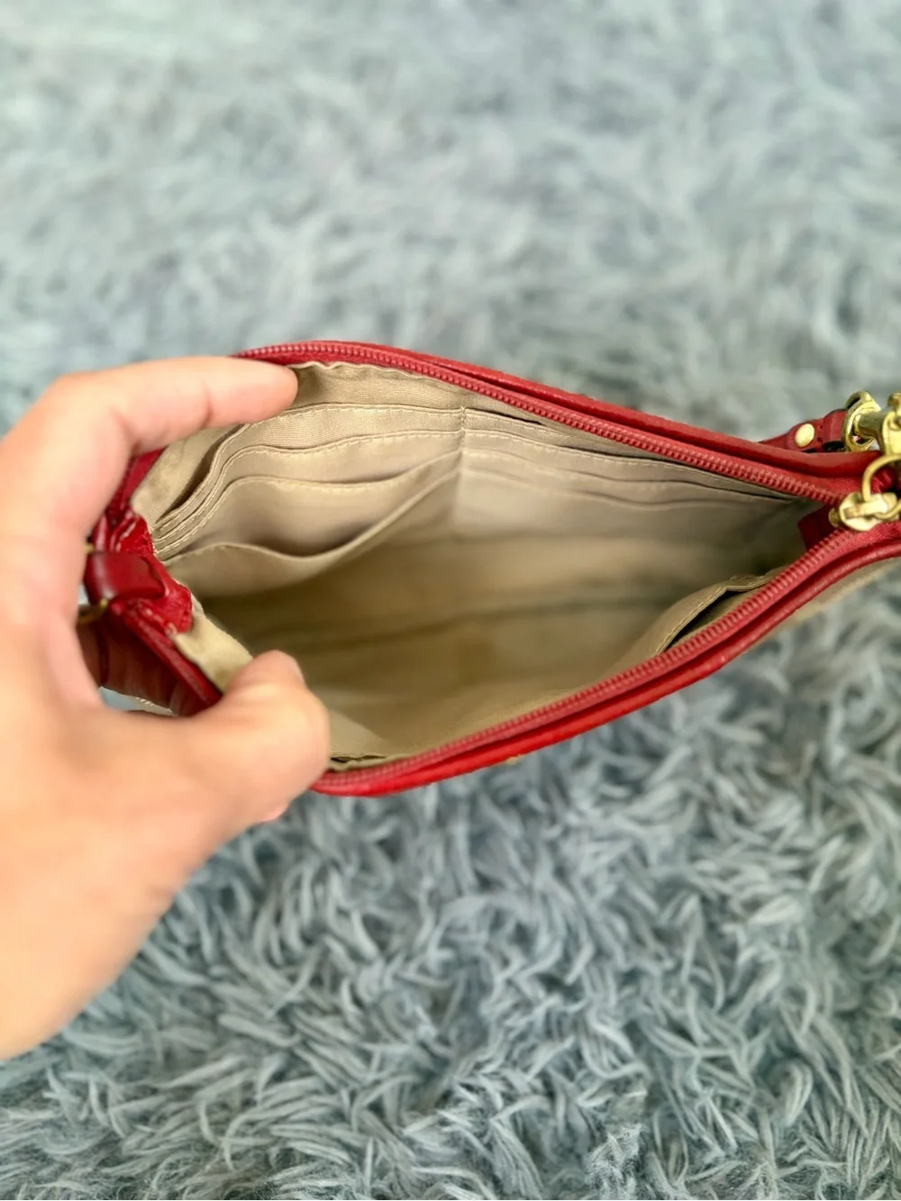 Coach Beige Signature Canvas clutch gold with Red Leather Trim good condition